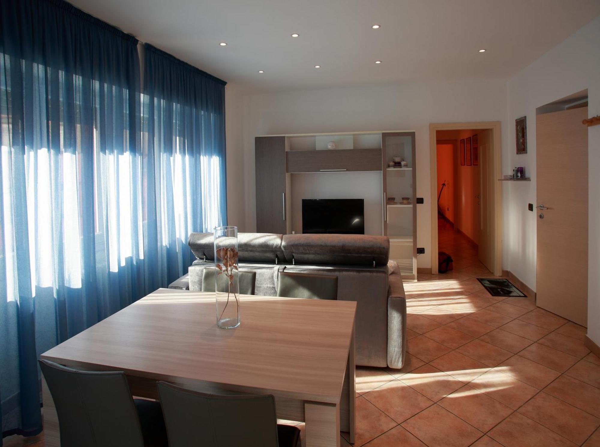 La Torre Apartment Tirano Exterior foto